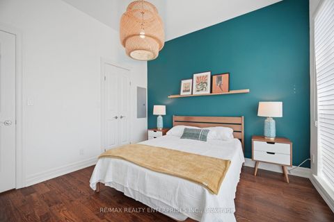 Photo 11 at 103 - 2855 Bloor Street W, Queensway, Toronto