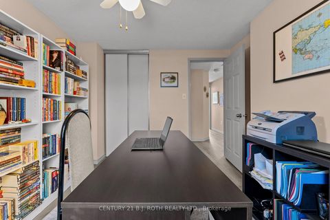 Photo 18 at 74 Ritva Court E, North Richvale, Richmond Hill