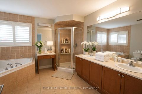Photo 14 at 388 Vellore Park Avenue, Vellore Village, Vaughan