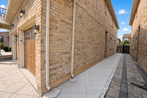 Photo 31 at 388 Vellore Park Avenue, Vellore Village, Vaughan