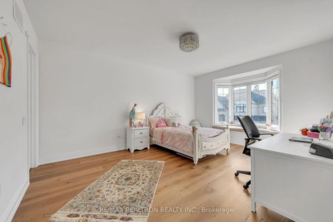 Photo 32 at 131 Lady Jessica Drive, Patterson, Vaughan