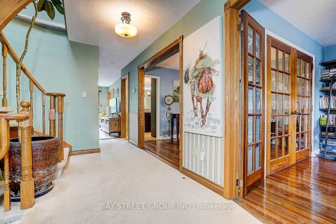 Photo 15 at 304 Charlton Avenue, Brownridge, Vaughan