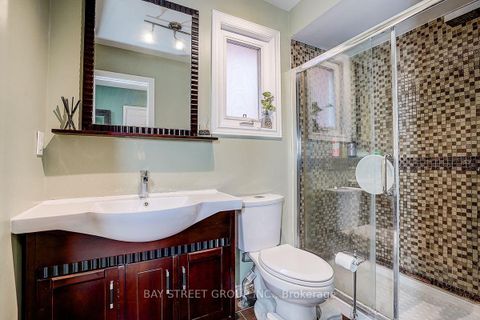Photo 27 at 304 Charlton Avenue, Brownridge, Vaughan