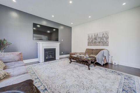 Photo 18 at 2 Pietrowski Drive, Keswick North, Georgina
