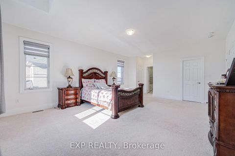 Photo 24 at 2 Pietrowski Drive, Keswick North, Georgina