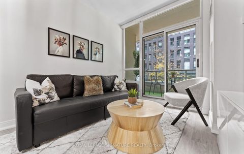 Photo 10 at 206 - 88 Broadway Avenue, Mount Pleasant West, Toronto