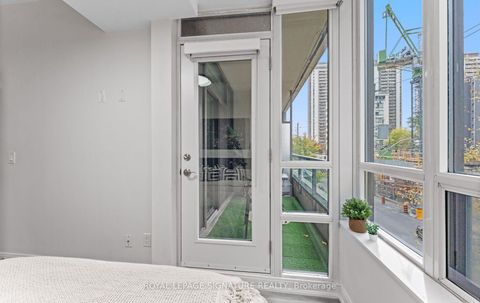 Photo 26 at 206 - 88 Broadway Avenue, Mount Pleasant West, Toronto