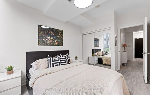 Photo 27 at 206 - 88 Broadway Avenue, Mount Pleasant West, Toronto