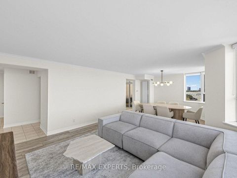 Photo 7 at 1509 - 265 Ridley Boulevard, Nortown, Toronto