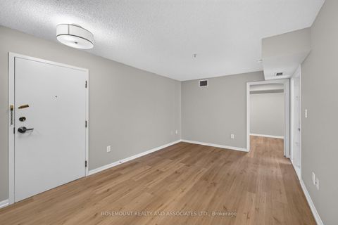 Photo 4 at 202 - 5225 Finch Avenue E, Agincourt North, Toronto
