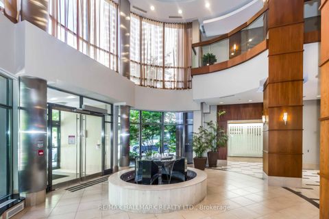 Photo 2 at 1812 - 10 Northtown Way, Willowdale East, Toronto