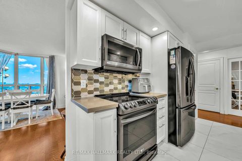 Photo 9 at 1812 - 10 Northtown Way, Willowdale East, Toronto