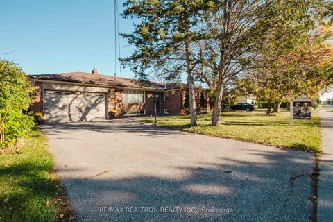 Photo 0 at 92 Bond Crescent, Oak Ridges, Richmond Hill