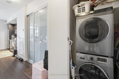Photo 9 at 533 - 88 Colgate Avenue, South Riverdale, Toronto