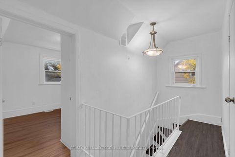 Photo 4 at 108 John Street, Sanford, Barrie