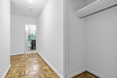 Photo 12 at 17 - 8 Corinth Gardens, Mount Pleasant East, Toronto