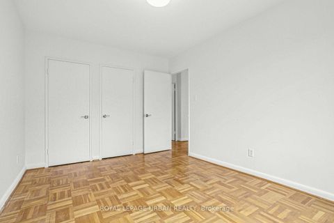 Photo 17 at 17 - 8 Corinth Gardens, Mount Pleasant East, Toronto
