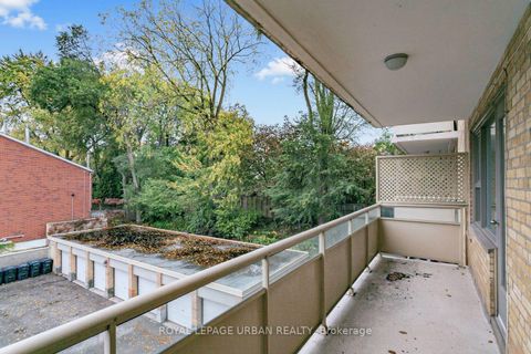 Photo 22 at 17 - 8 Corinth Gardens, Mount Pleasant East, Toronto