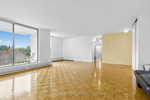 Photo 7 at 403 - 60 Pavane Linkway, Flemingdon Park, Toronto