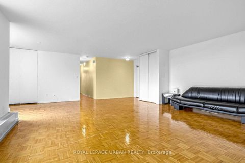 Photo 8 at 403 - 60 Pavane Linkway, Flemingdon Park, Toronto