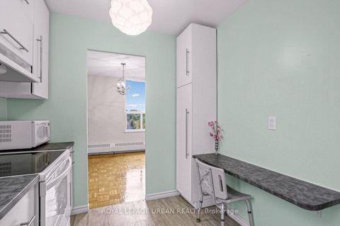Photo 17 at 403 - 60 Pavane Linkway, Flemingdon Park, Toronto