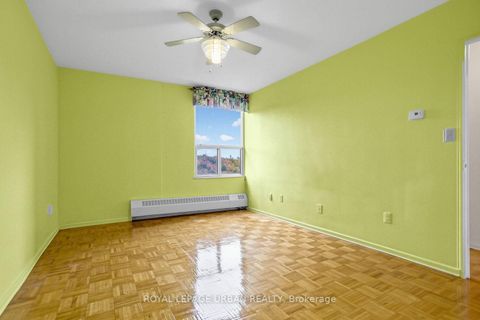 Photo 19 at 403 - 60 Pavane Linkway, Flemingdon Park, Toronto