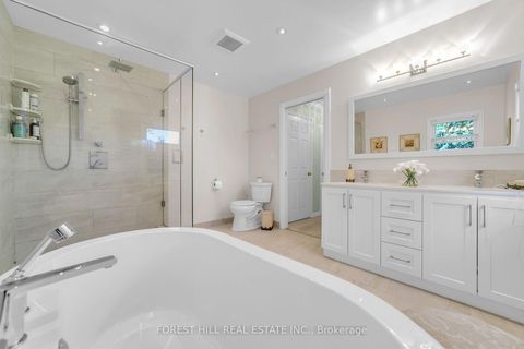 Photo 17 at 15 Theobalds Circle, Mill Pond, Richmond Hill