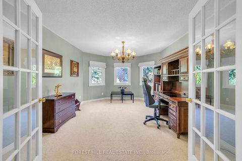 Photo 19 at 15 Theobalds Circle, Mill Pond, Richmond Hill