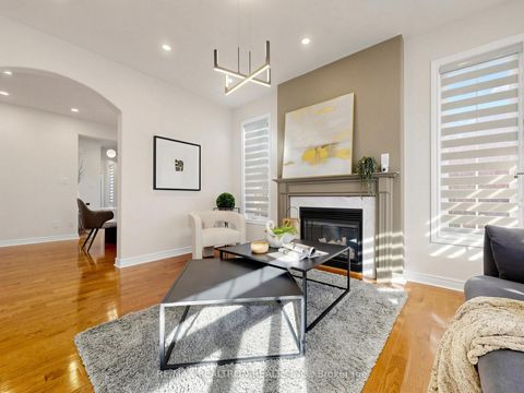Photo 3 at 46 Mary Ellen Baker Crescent, Patterson, Vaughan