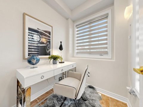 Photo 11 at 46 Mary Ellen Baker Crescent, Patterson, Vaughan