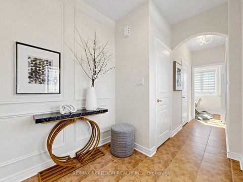Photo 13 at 46 Mary Ellen Baker Crescent, Patterson, Vaughan
