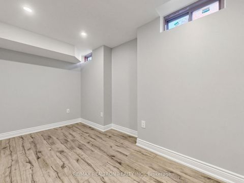 Photo 37 at 46 Mary Ellen Baker Crescent, Patterson, Vaughan