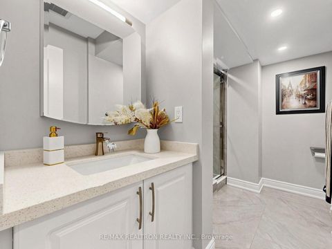 Photo 41 at 46 Mary Ellen Baker Crescent, Patterson, Vaughan