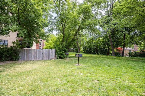 Photo 27 at 1904 - 135 Marlee Avenue, Belgravia, Toronto