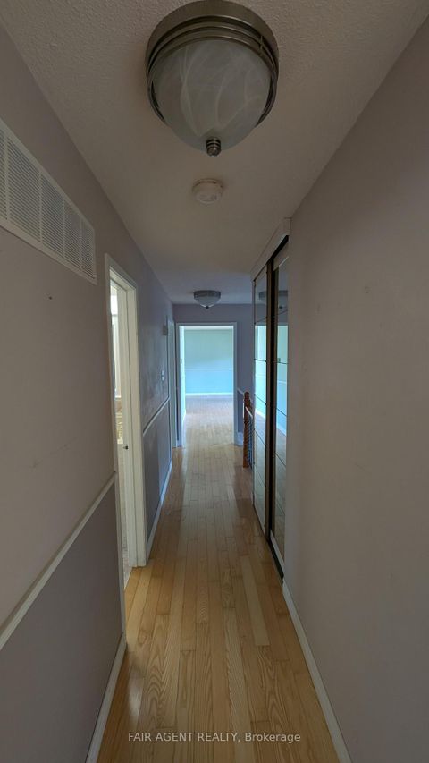 Photo 5 at 33 Maynard Drive, Schomberg, King