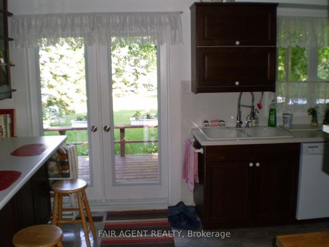 Photo 13 at 33 Maynard Drive, Schomberg, King