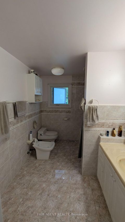 Photo 21 at 33 Maynard Drive, Schomberg, King
