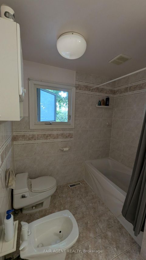 Photo 22 at 33 Maynard Drive, Schomberg, King