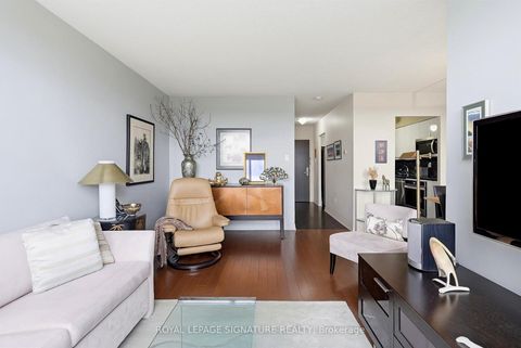 Photo 4 at 419 - 35 Ormskirk Avenue, Swansea, Toronto