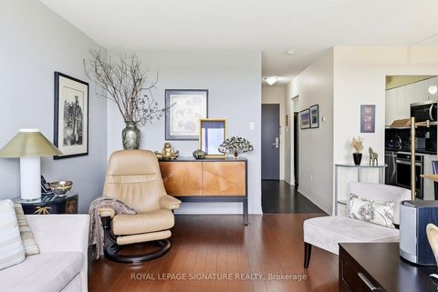 Photo 5 at 419 - 35 Ormskirk Avenue, Swansea, Toronto