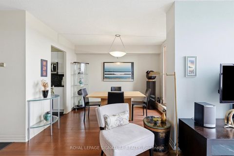Photo 7 at 419 - 35 Ormskirk Avenue, Swansea, Toronto