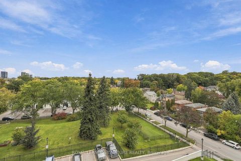 Photo 33 at 419 - 35 Ormskirk Avenue, Swansea, Toronto
