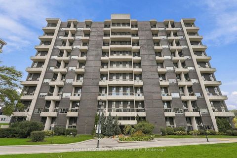 Photo 43 at 419 - 35 Ormskirk Avenue, Swansea, Toronto