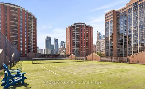 Photo 17 at 1811 - 15 Maitland Place, South St. James Town, Toronto