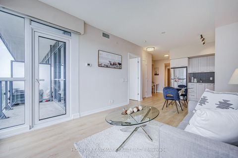 Photo 11 at 1008 - 2200 Lakeshore Boulevard W, Mimico, Toronto