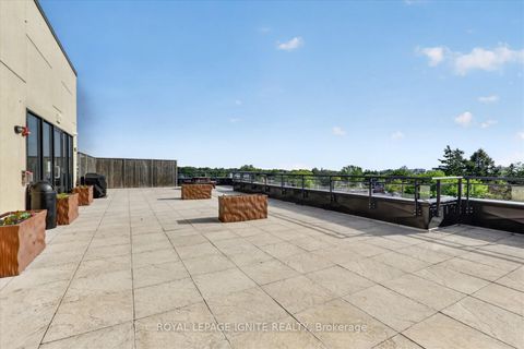 Photo 33 at 116 - 3560 St Clair Avenue E, Scarborough Village, Toronto