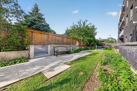 Photo 35 at 116 - 3560 St Clair Avenue E, Scarborough Village, Toronto