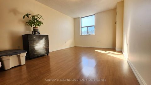 Photo 12 at 311 - 205 Hilda Avenue, Newtonbrook West, Toronto