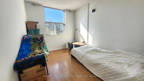 Photo 16 at 311 - 205 Hilda Avenue, Newtonbrook West, Toronto