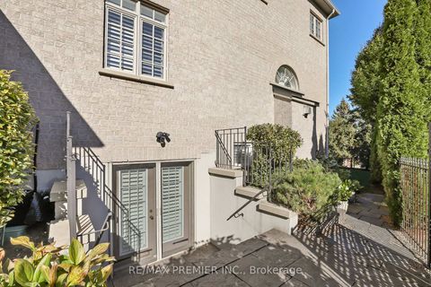 Photo 28 at 9 Migonette Street, Oak Ridges Lake Wilcox, Richmond Hill